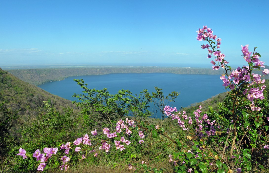 Blick auf die Laguna de Apoyo