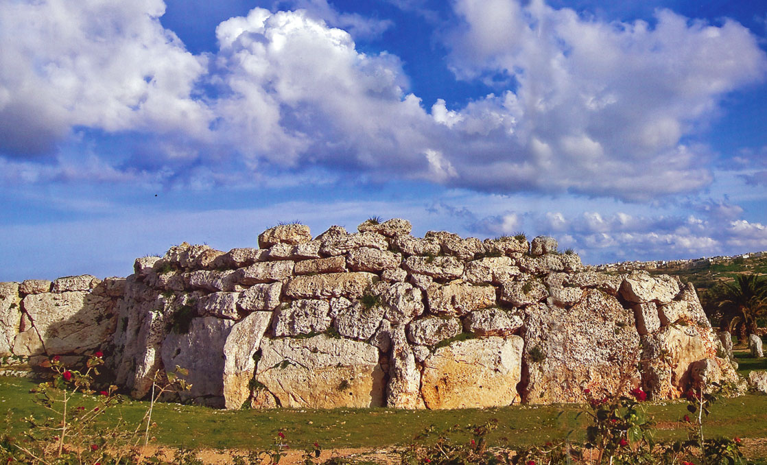 Der 5000 Jahre alte Tempel Gigantija