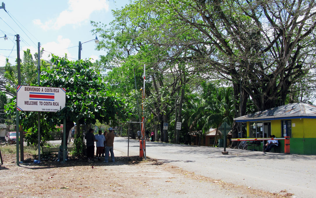 An der Grenze von Nicaagua und Costa Rica